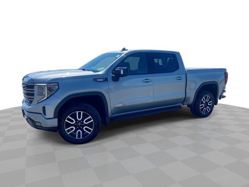 Used 2024 GMC Sierra 1500 AT4 w/ AT4 Premium Package AWD/4WD image 1