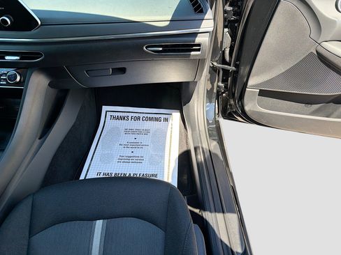 Used 2021 Hyundai Sonata SEL FWD image 16