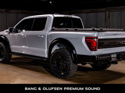 Used 2025 Ford F150 Raptor image 7