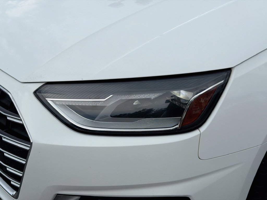 Used 2020 Audi A4 2.0T Premium w/ Convenience Package FWD image 9