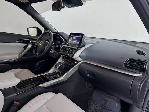 Used 2023 Mitsubishi Eclipse Cross SEL AWD/4WD image 31