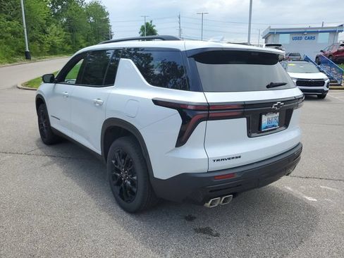 New 2026 Chevrolet Traverse LT w/ Midnight/Sport Edition FWD image 5