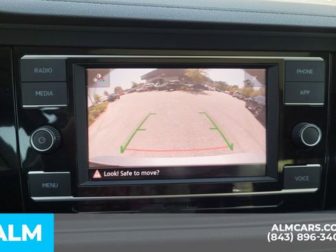 Used 2024 Volkswagen Jetta SE image 26