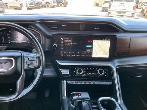 Used 2023 GMC Sierra 1500 Denali Ultimate image 6