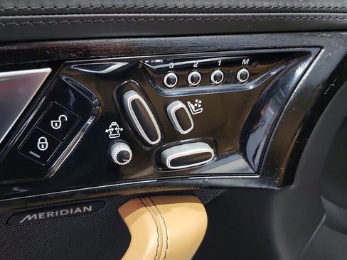Used 2014 Jaguar F-TYPE S RWD image 34