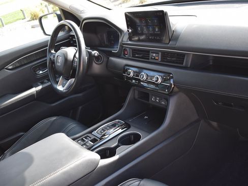 Used 2023 Honda Pilot Elite image 14