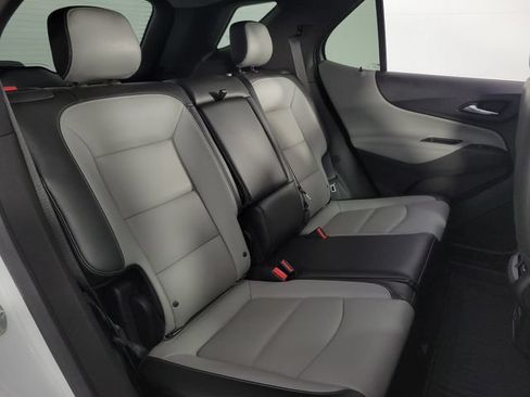 Used 2019 Chevrolet Equinox Premier FWD image 15