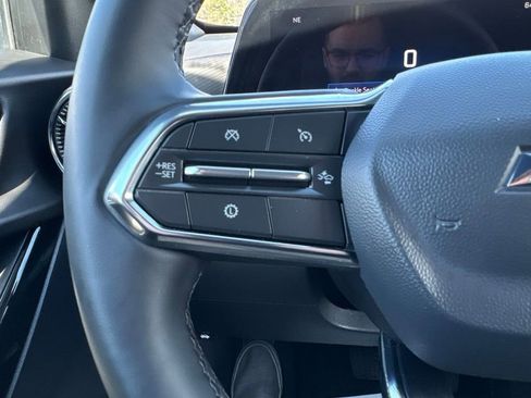 Used 2026 Chevrolet Equinox LT w/ Convenience Package II AWD/4WD image 26