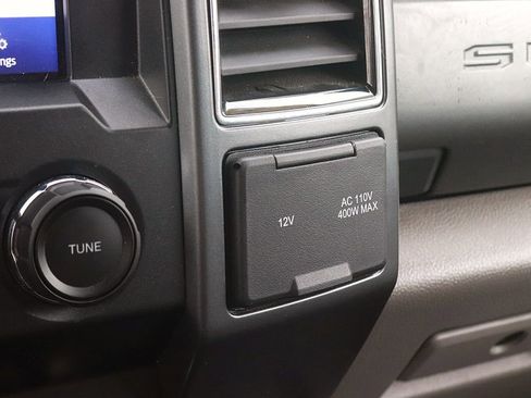 Used 2022 Ford F250 XLT w/ XLT Premium Package image 24