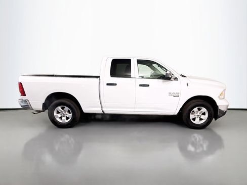 Used 2022 RAM 1500 Tradesman w/ Chrome Appearance Group image 11