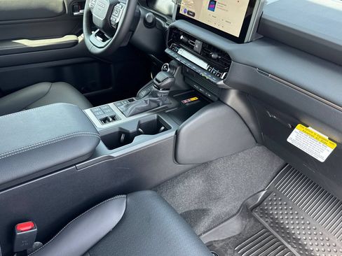 New 2027 Toyota Land Cruiser AWD/4WD image 18