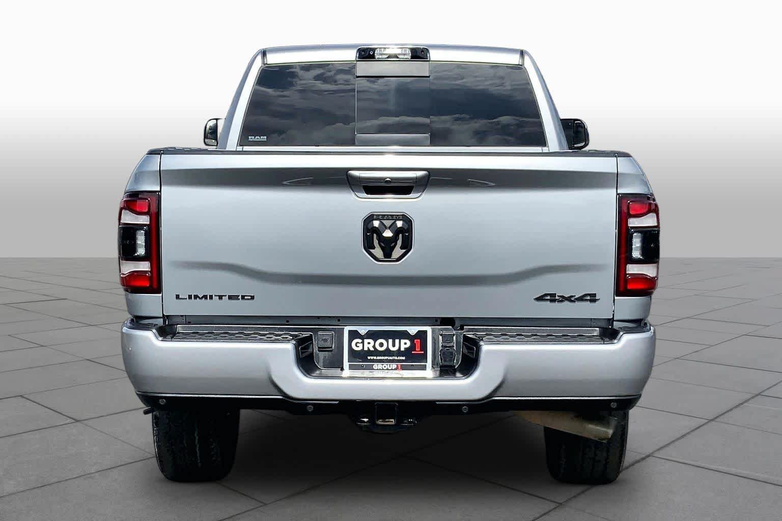 Used 2022 RAM 3500 Limited AWD/4WD image 5
