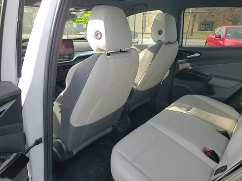 Used 2022 Volkswagen ID.4 Pro S image 29