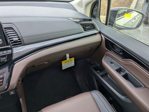 New 2026 Honda Odyssey Elite image 21