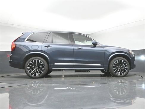 New 2026 Volvo XC90 B6 Ultra image 43