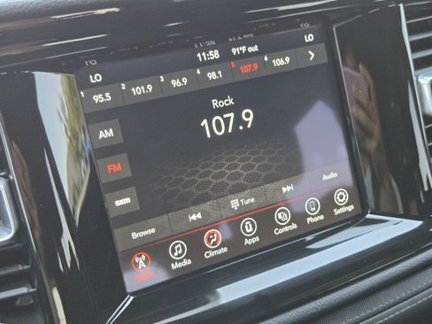Used 2023 Dodge Durango SXT Launch Edition AWD/4WD image 21