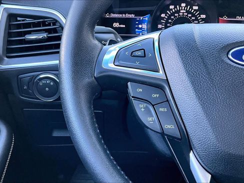 Used 2016 Ford Edge Titanium w/ Equipment Group 301A image 23