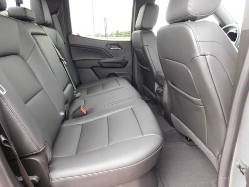 New 2025 Chevrolet Colorado LT w/ LT Convenience Package image 9