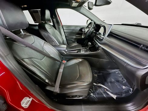 Used 2022 Jeep Compass High Altitude w/ (RED) Package image 12