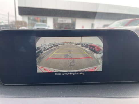 Used 2025 MAZDA MAZDA3 s image 21
