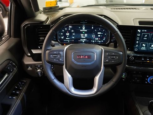 Used 2024 GMC Sierra 1500 SLT w/ SLT Premium Plus Package AWD/4WD image 10