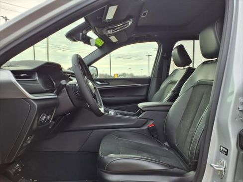New 2026 Jeep Grand Cherokee Altitude AWD/4WD image 53
