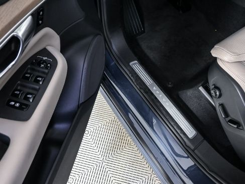 Certified 2026 Volvo XC90 T8 Ultra w/ Protection Package Premier image 10