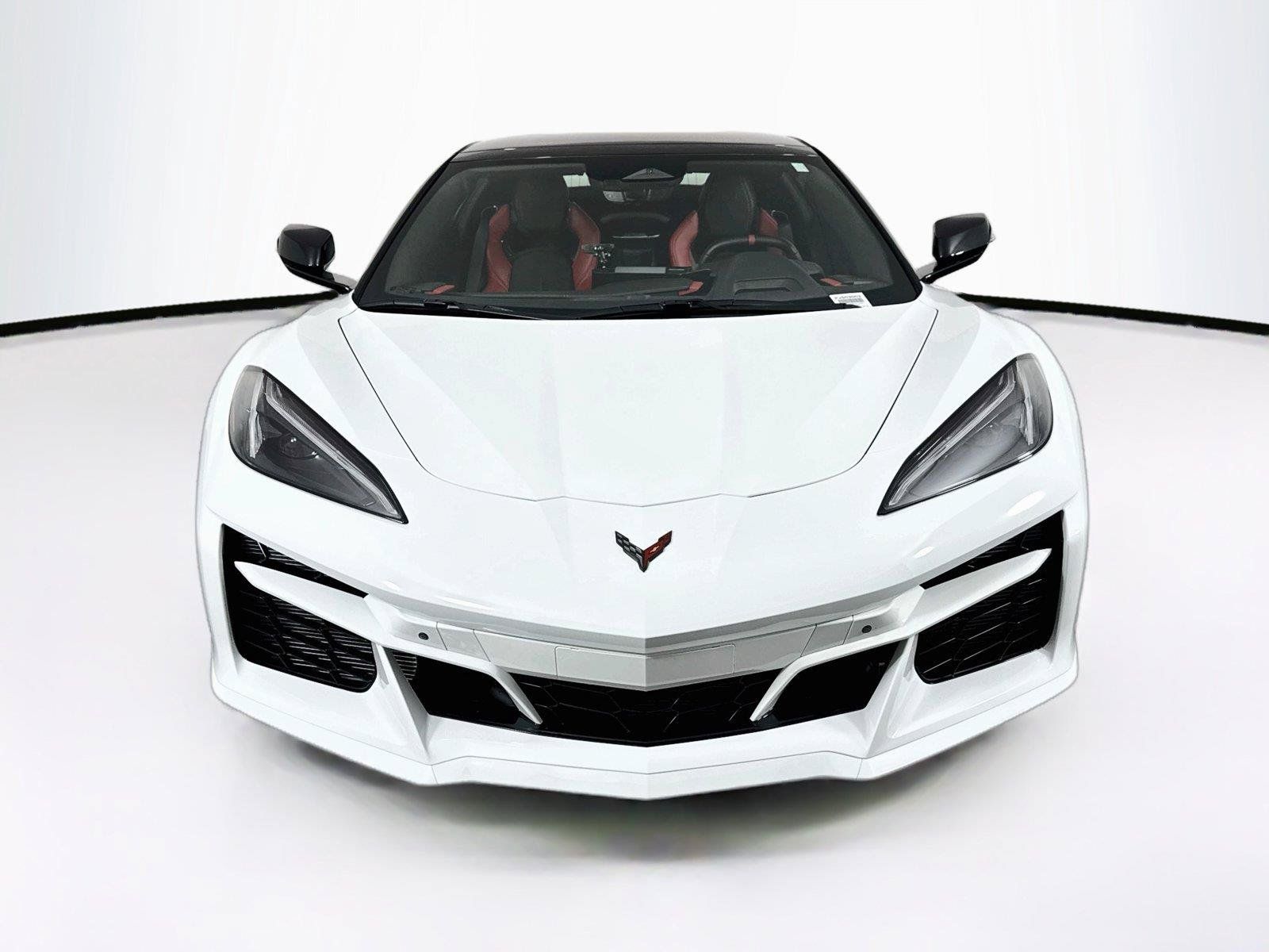 Used 2025 Chevrolet Corvette E-Ray AWD/4WD image 9