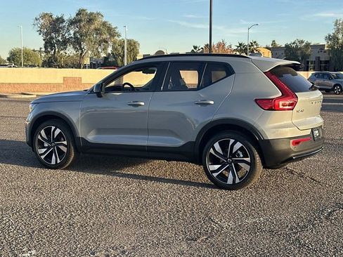 New 2026 Volvo XC40 B5 Ultra w/ Climate Package AWD/4WD image 9