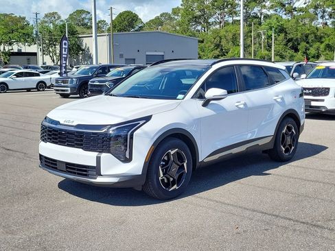 New 2026 Kia Sportage EX w/ EX Panorama Roof Package FWD image 3