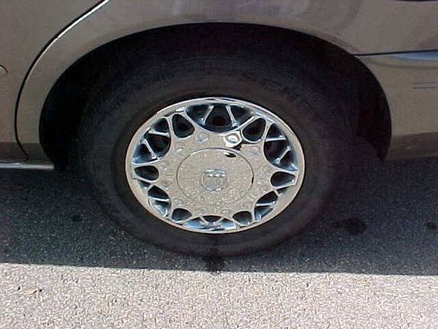 Used 2004 Buick Century Custom FWD image 8