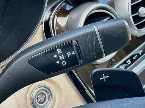 Used 2019 Mercedes-Benz C 300 Sedan image 28