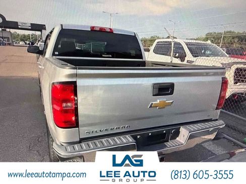 Used 2018 Chevrolet Silverado 1500 LT w/ Texas Edition RWD image 3