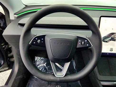 Used 2024 Tesla Model 3 image 13