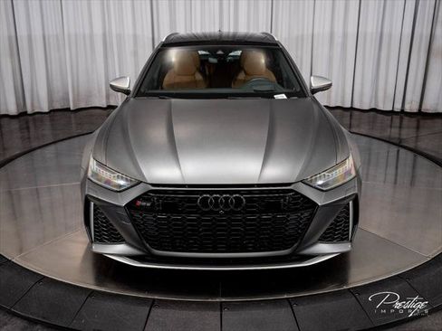 Used 2021 Audi RS 6 AWD/4WD image 3