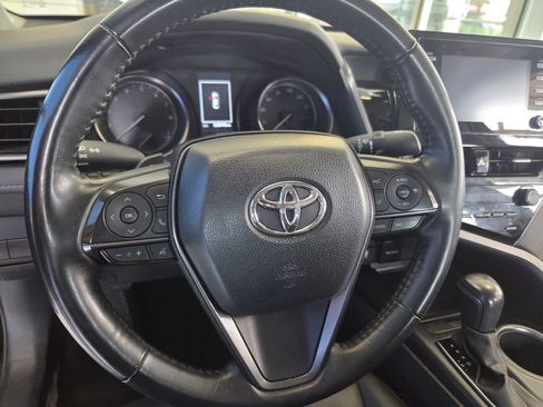 Used 2024 Toyota Camry SE FWD image 30