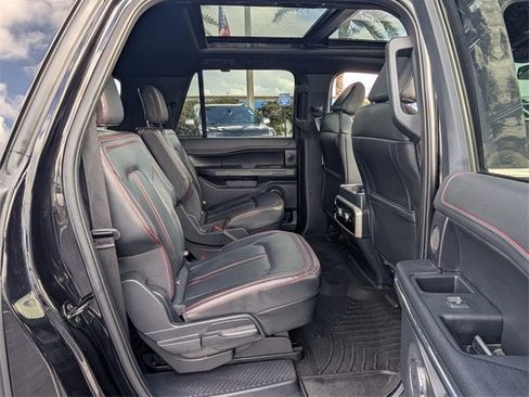 Used 2023 Ford Expedition Max Limited image 15