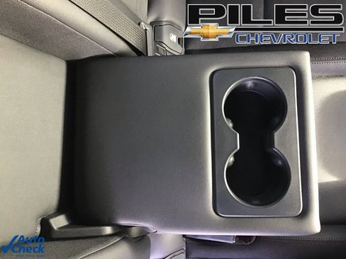 Used 2024 Chevrolet Blazer EV RS image 17