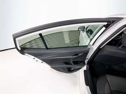 Used 2026 Toyota Camry LE FWD image 32