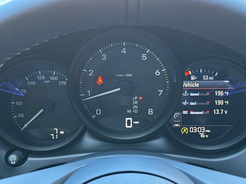 New 2026 Porsche Macan AWD/4WD image 32