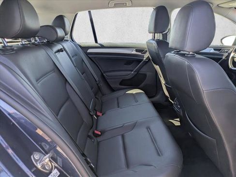 Used 2015 Volkswagen e-Golf SEL Premium FWD image 19