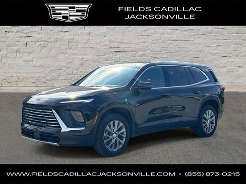 Used 2025 Buick Enclave Preferred FWD image 1
