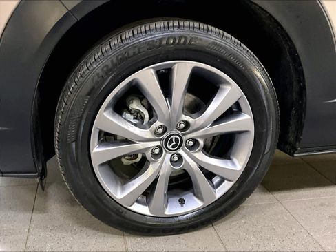 Used 2023 MAZDA CX-30 AWD 2.5 S w/ Premium Package image 7