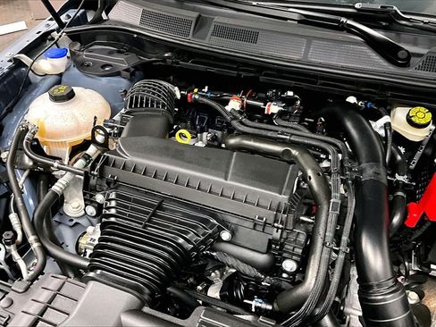 Used 2025 Lincoln Corsair Premiere w/ Equipment Group 101A image 32