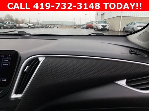 Used 2024 Chevrolet Malibu LT FWD image 43