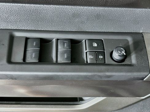 Used 2025 Toyota Tundra SR5 w/ TRD Off-Road Package AWD/4WD image 15