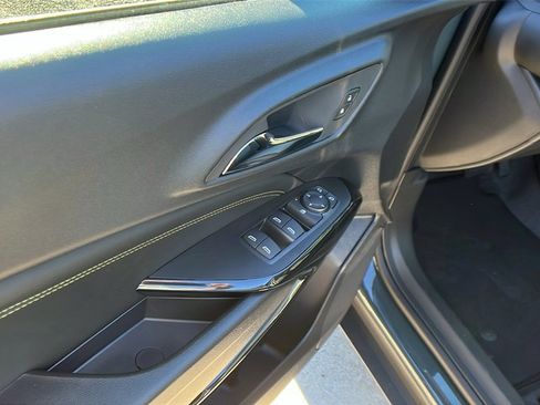 New 2026 Chevrolet Trax LT w/ Driver Confidence Package image 12