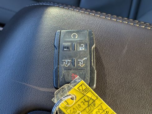 Used 2016 Chevrolet Tahoe LT image 37