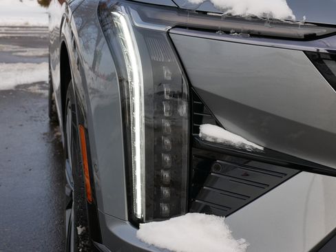 New 2026 Cadillac Optiq Sport 2 image 14