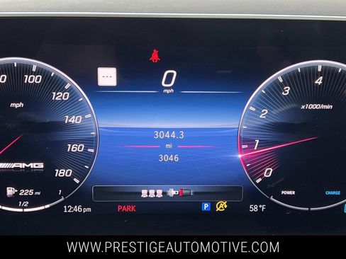 Used 2024 Mercedes-Benz GLC 43 AMG 4MATIC image 24